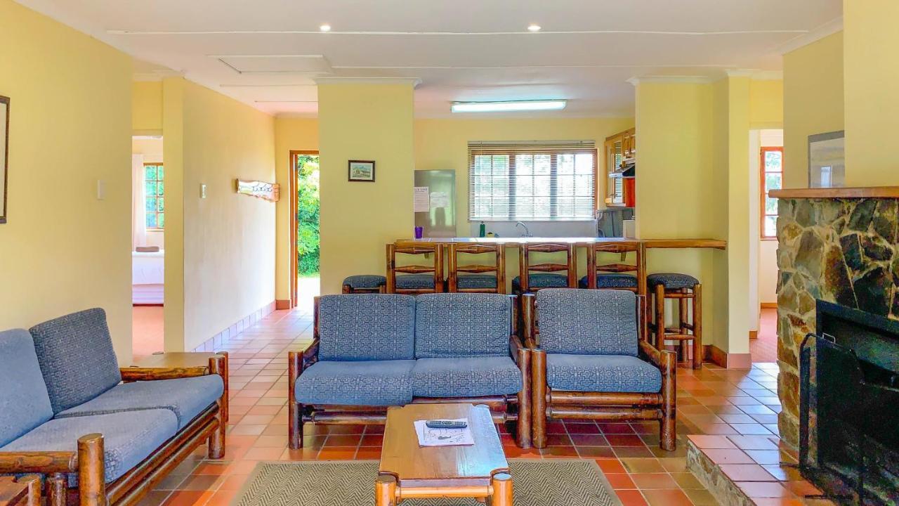 Wits End Mountain Resort Champagne Valley Bagian luar foto