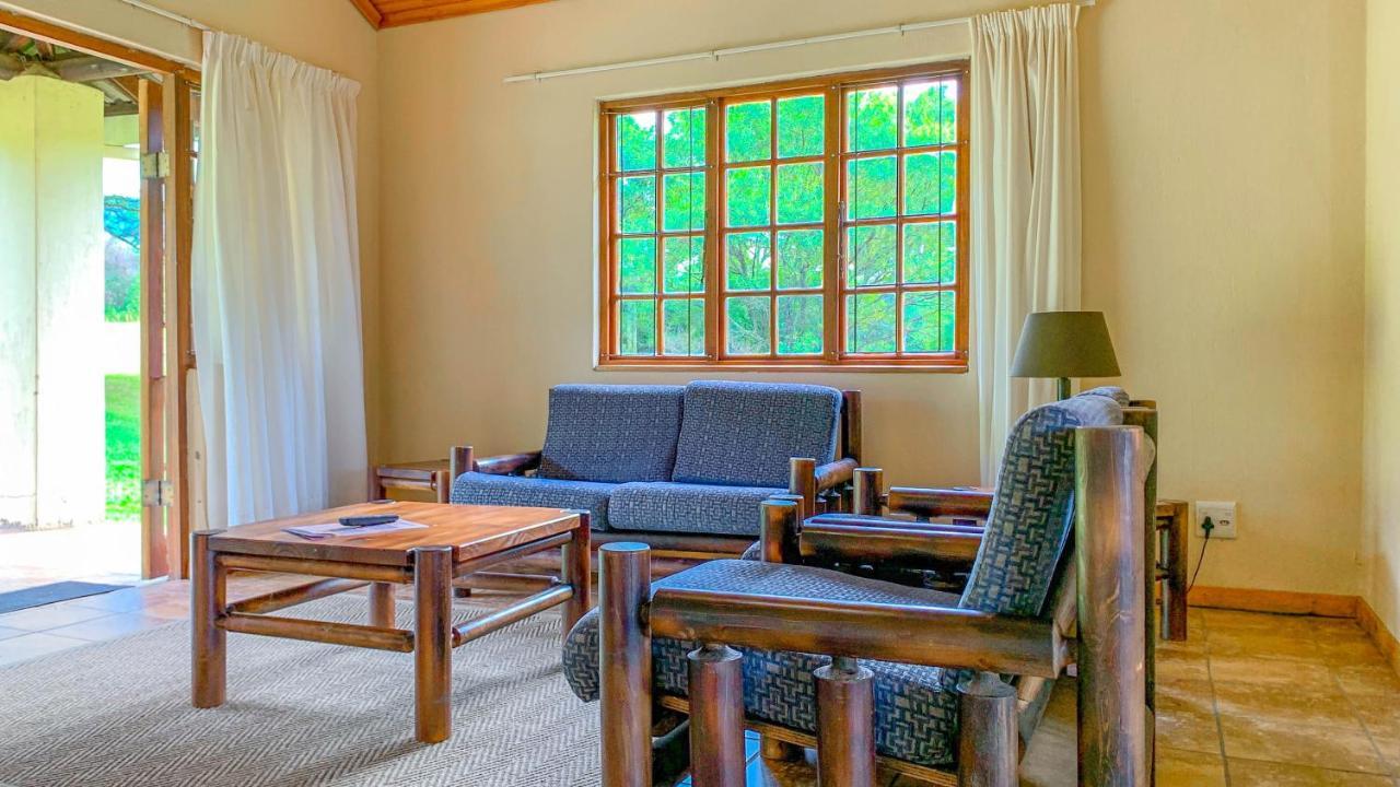 Wits End Mountain Resort Champagne Valley Bagian luar foto