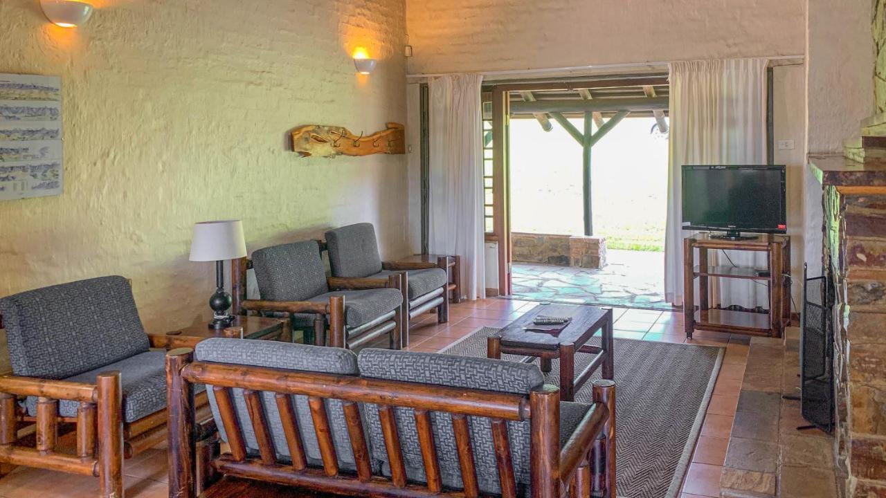 Wits End Mountain Resort Champagne Valley Bagian luar foto